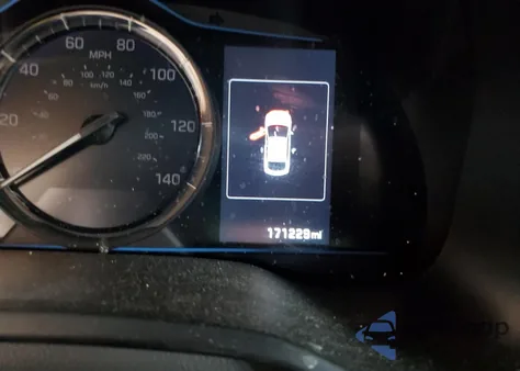 2018 Hyundai Ioniq Blue z USA, uszkodzony, nr VIN KMHC65LC8JU066476